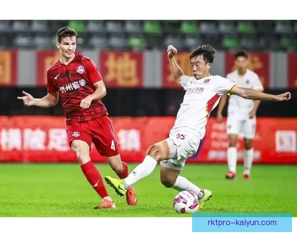 孔德中卫表现持续提升，展现出稳定的竞争力与防守意识。