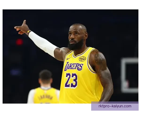 詹姆斯风格分析：球场表现稳健，传球与得分能力并重