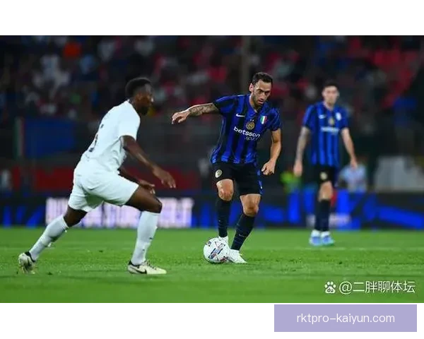 安东尼比赛阅读能力近期表现稳健，场上决策持续提升